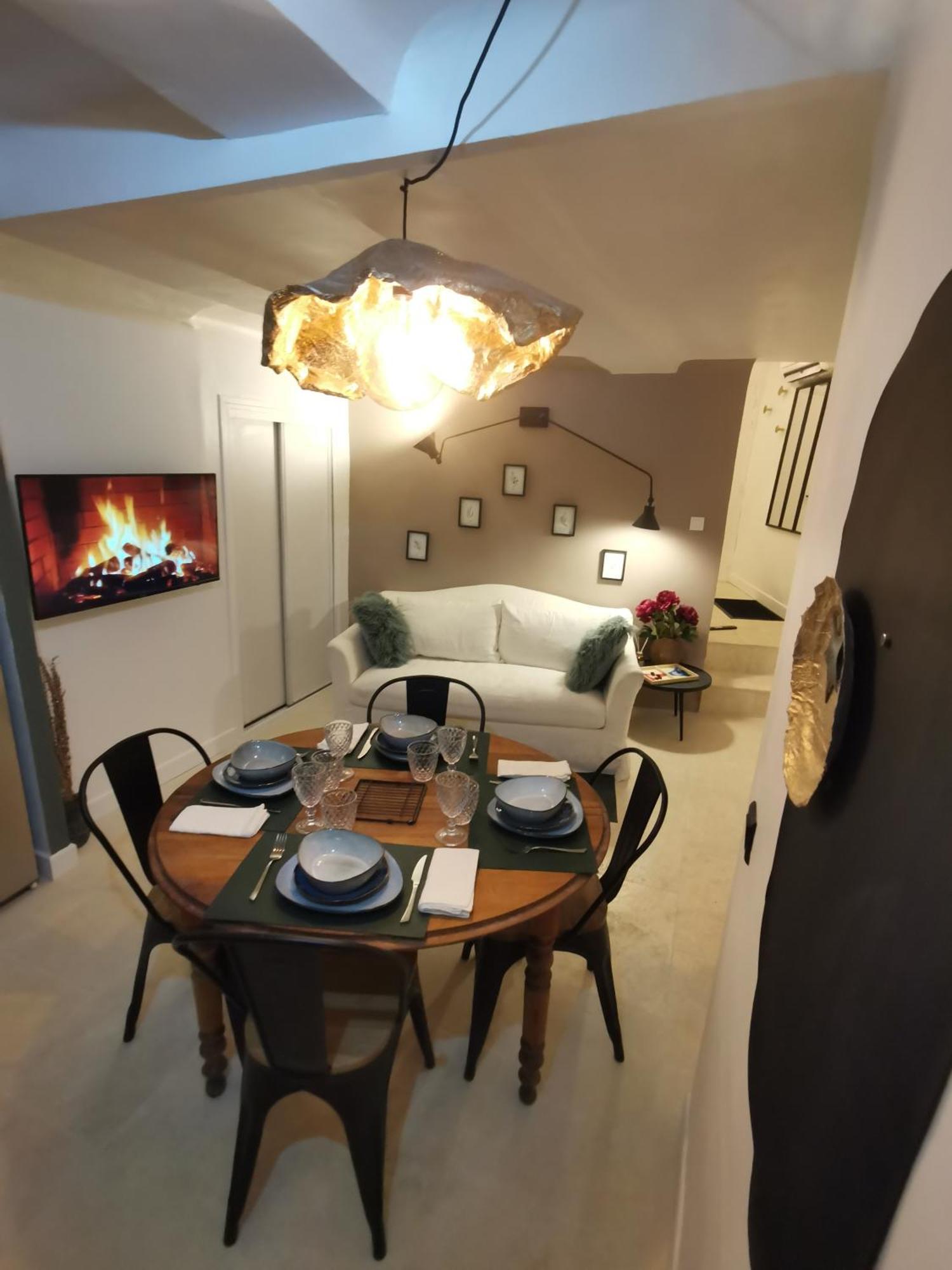 Appartement Centre Historique Aix En Provence, Place Ramus Экс-ан-Прованс Экстерьер фото